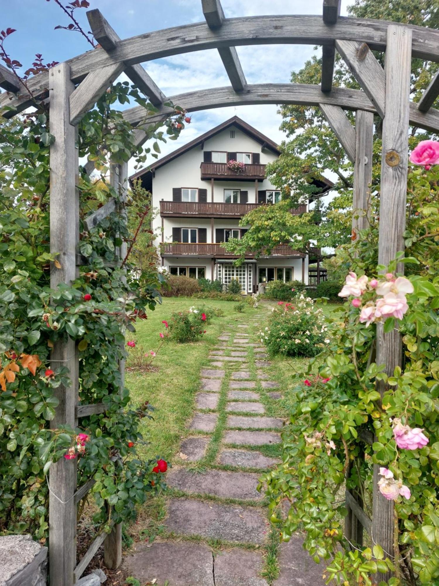 Landhaus Schönblick Bad Kohlgrub Exterior foto